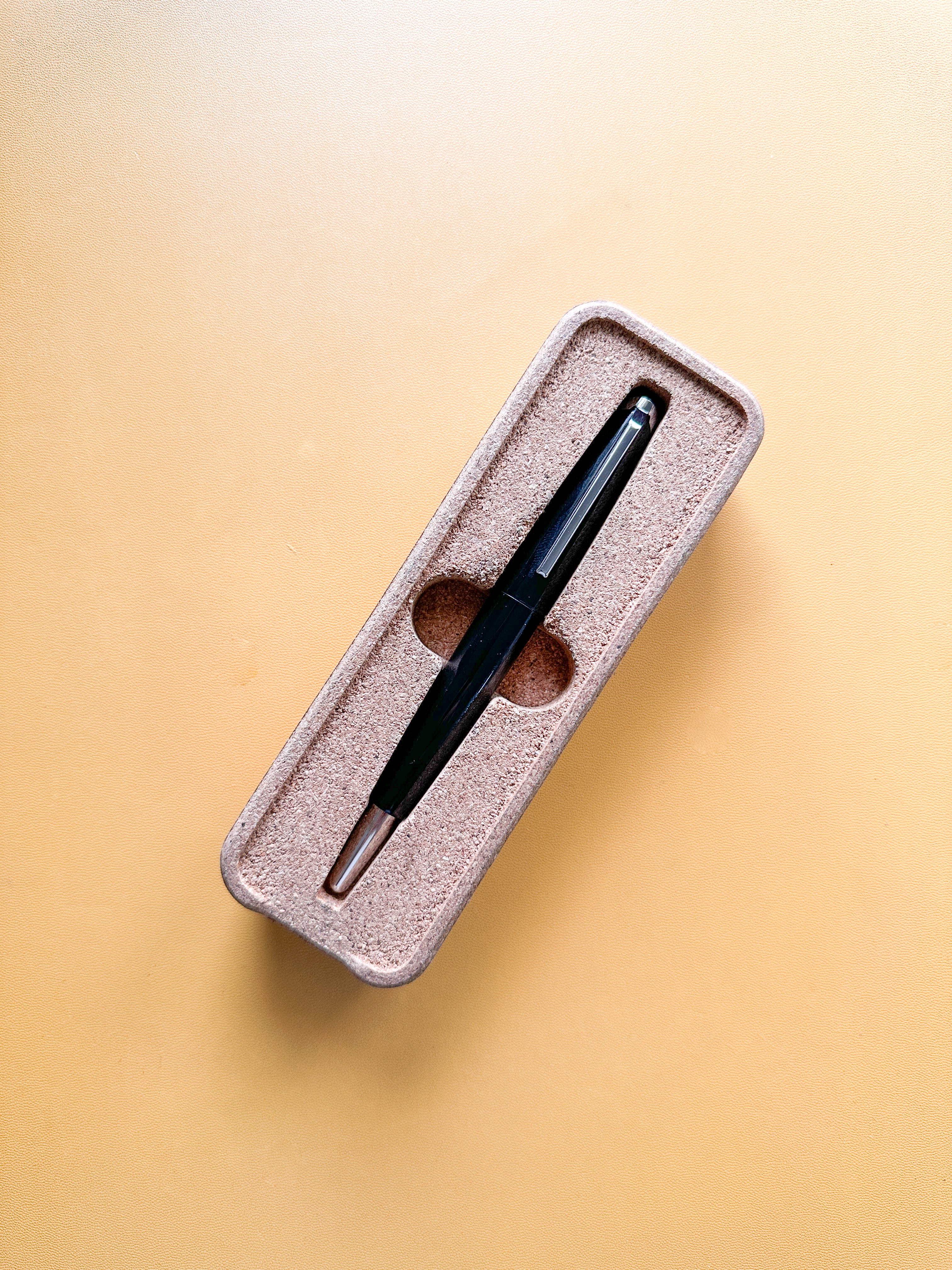 Endless Phantom Retractable Fountain Pen - Nebula Blue Chrome - Image 6